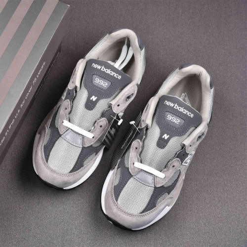 뉴발란스992 그레이 M992GR